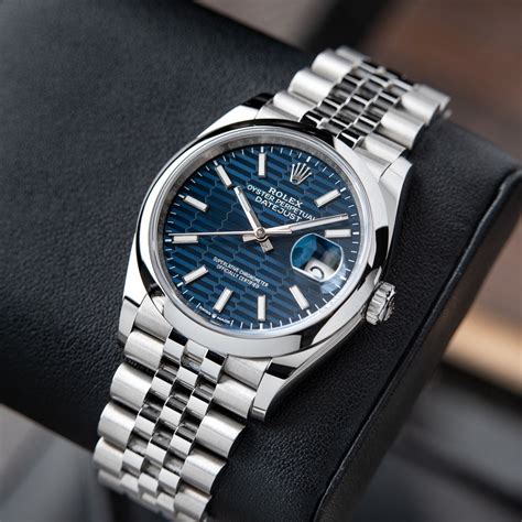 rolex datejust blue fluted bezel